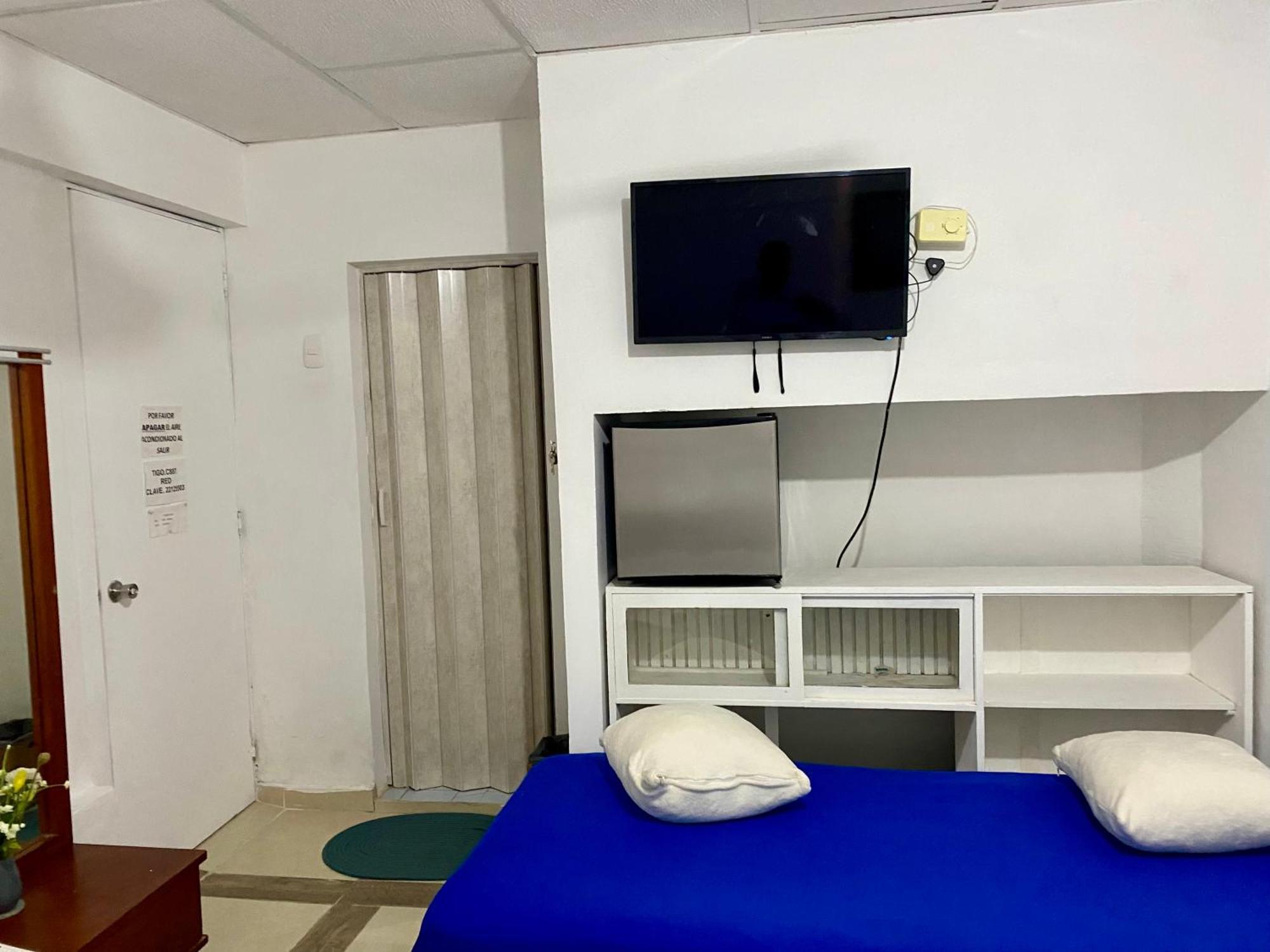 Multiple Cerca De Aeropuerto Privatunterkunft